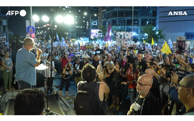 A Tel Aviv centinaia di persone in piazza per chiedere la fine della guerra a Gaza Video