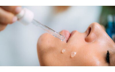 Acido ialuronico la guida completa per usarlo al meglio e ottenere i massimi benefici per la pelle