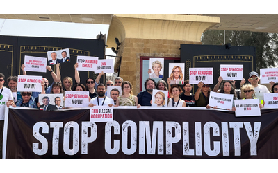 Netanyahu riapre agli aiuti a Gaza ma solo per accelerarne l annessione facciamo ancora pi rumore