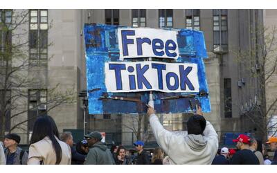 Il blocco di TikTok negli Usa: il precedente dell’India, dove l'app è...