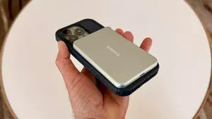 I Tested Baseus' Incredibly Thin New Wireless Portable Charger. Is It the One to Get?
