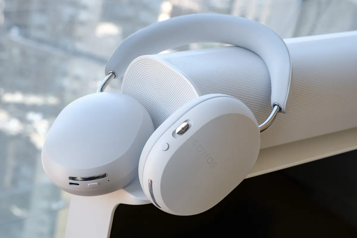 An FCC filing points to new Sonos headphones coming soon