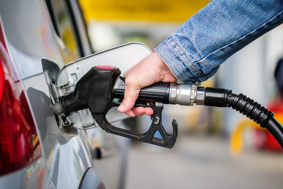 FederPetroli lancia l’allarme gasolio, rischio fino a 3 euro al litro