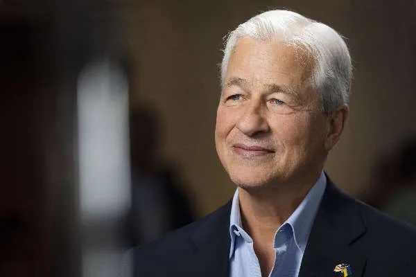 Treasury sopra il 5%, torna l’incubo bond: l’avvertimento di Jamie Dimon