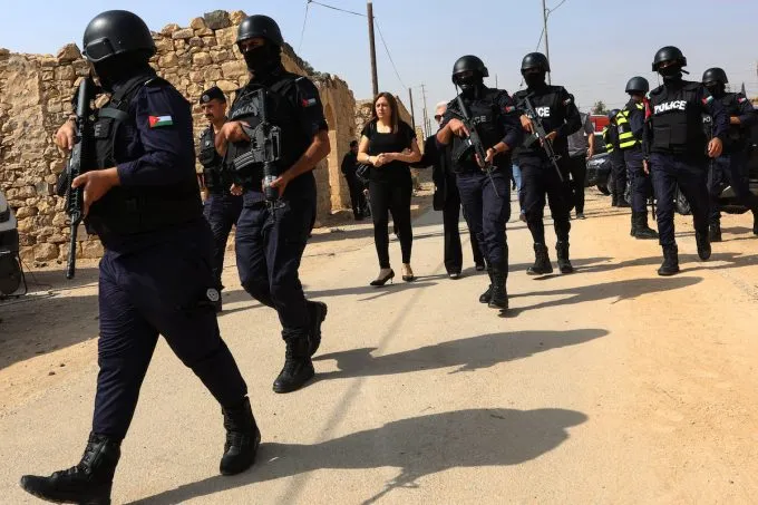 La Giordania ha attaccato il sud della Siria in risposta all’attacco armato in una chiesa in cui erano state uccise nove persone