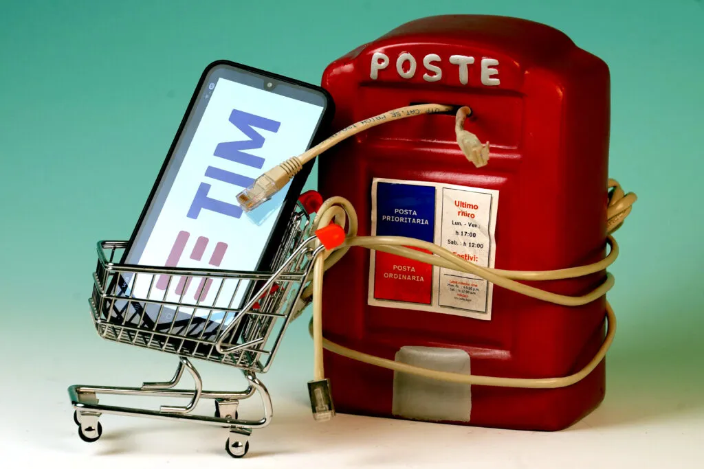 Poste-Tim, adesioni all’Opas oltre il 2% con la benedizione delle agenzie di rating