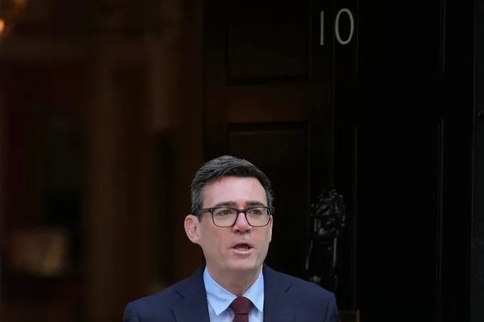 Andy Burnham ha detto che la Russia ha interferito nel referendum su Brexit