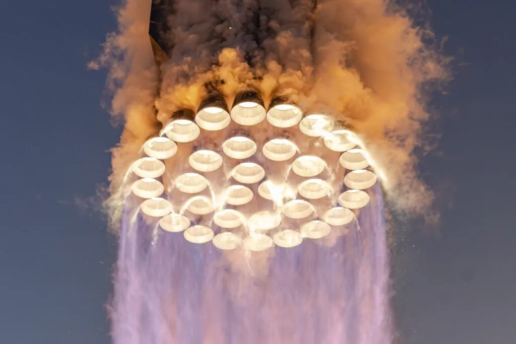 Raptor 4, SpaceX vuole più potenza per Starship mantenendo invariata la massa