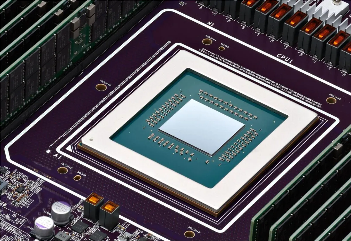 Google e Blackstone, joint venture da 5 miliardi di dollari per nuovo operatore cloud basato sui Tpu