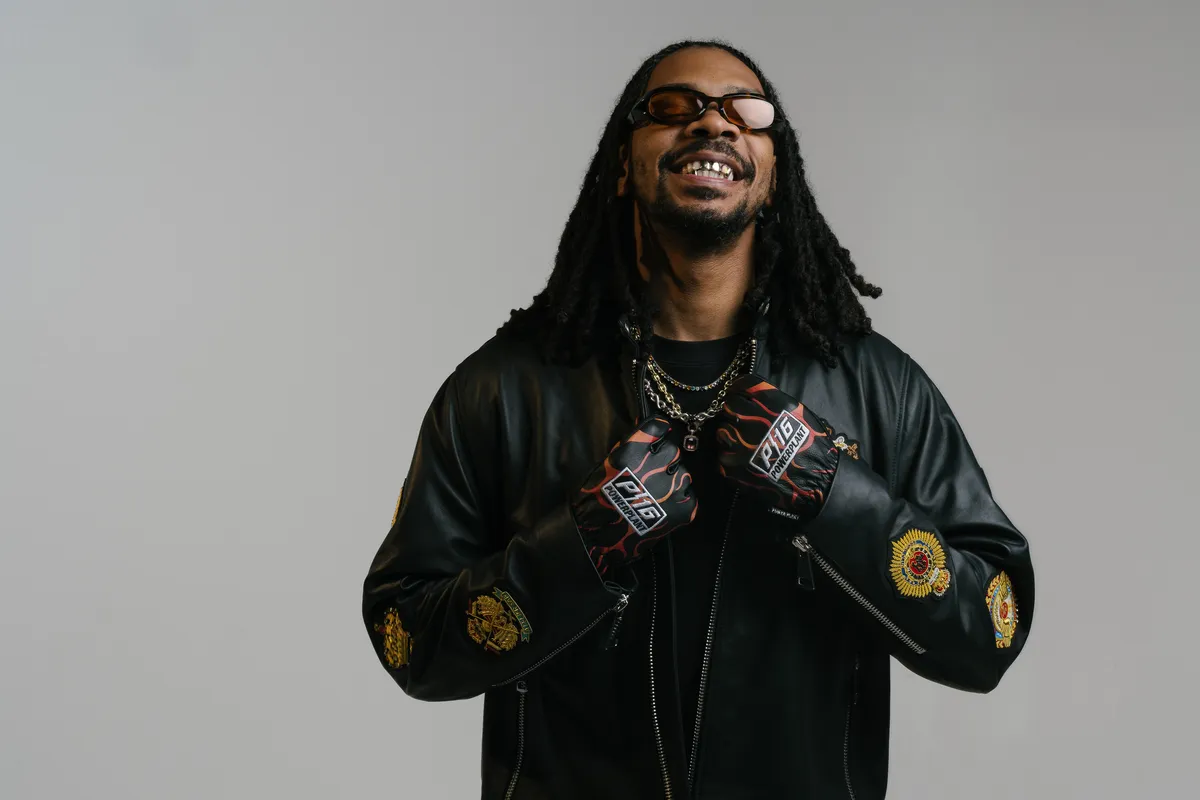 Flatbush Zombies’ Erick the Architect misses his BlackBerry keyboard