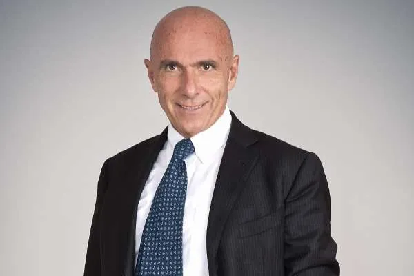 Azioni Azimut: masse gestite a 150 miliardi, cosa fare?