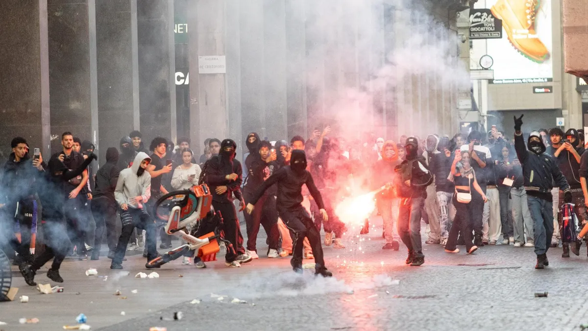 Scontri del 17 ottobre, l’allarme dell’intelligence ignorato dal Viminale