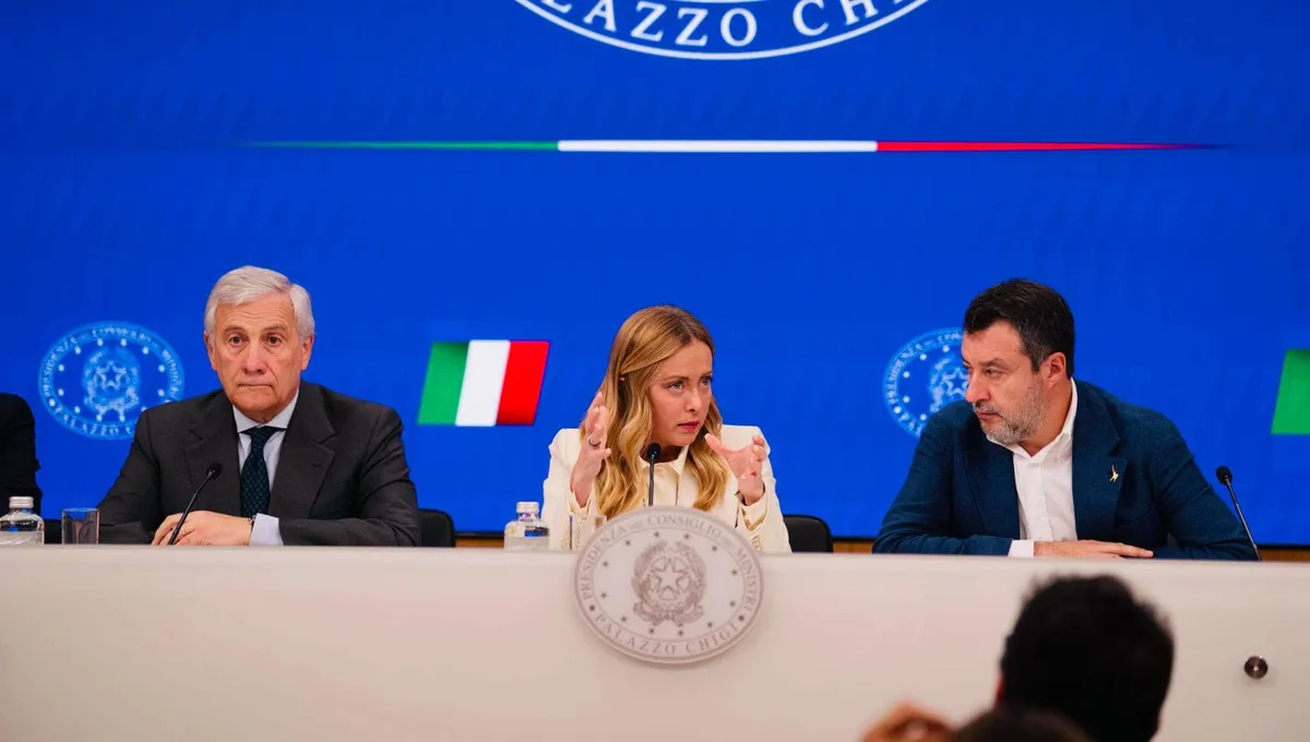 Flat tax fino a 100mila euro. Pagano assicurazioni e giochi. Nulla per le tredicesime