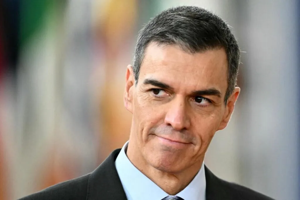 Spagna, Sapelli boccia il ‘miracolo’: “Pil e occupazione? Crescita fragile e sfruttamento dei lavoratori”