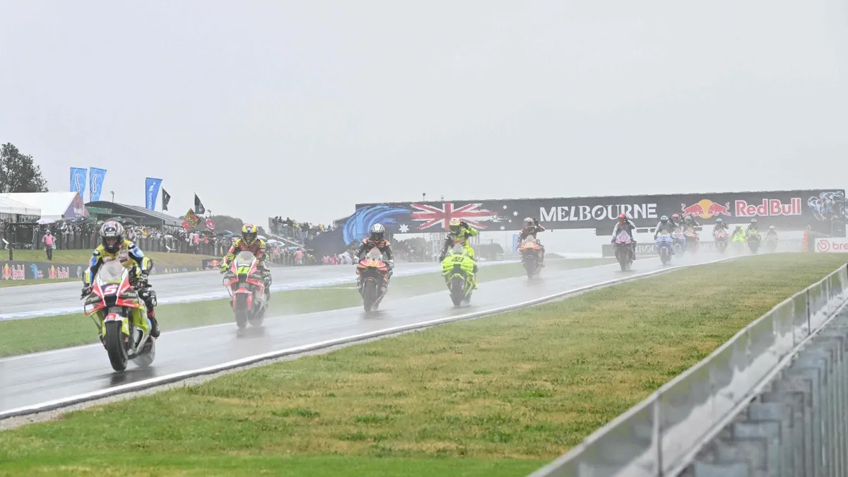 MotoGp Australia, gara annullata per maltempo. Addio amaro alla pista di Phillip Island