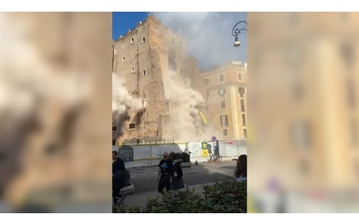 Crollo Torre dei Conti a Roma il video dell incidente il collasso all interno della struttura