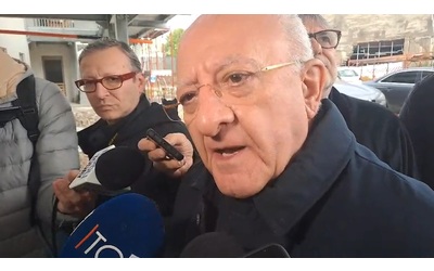 De Luca al giornalista Ma quali luci e ombre qui ho fatto la rivoluzione E sul suo futuro Come diceva Virgilio