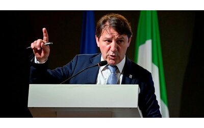 Europee, Pasquale Tridico: “I giovani non votano perché Meloni manganella il dissenso. In Ue serve un reddito minimo universale”