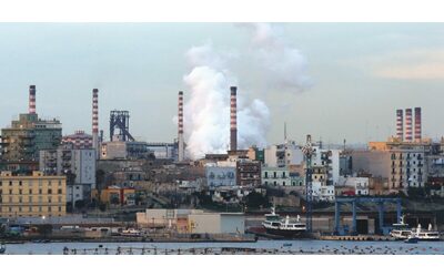 Ex Ilva 10 indagati per la morte dell operaio di 36 anni precipitato nello stabilimento di Taranto