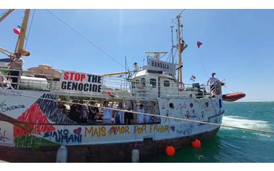 Freedom Flotilla la nave Handala parte da Siracusa diretta a Gaza con aiuti umanitari Video