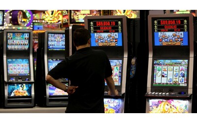 Gioco d azzardo un Paese che spinge i cittadini verso il caso non promuove libert ma rinuncia