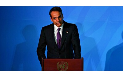 Grecia il premier Mitsotakis lancia una riforma fiscale a favore di famiglie con figli giovani under 25 e pensionati