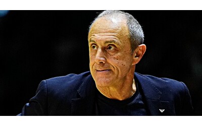 Ho capito di essere diventato un fattore di divisione e distrazione ho fatto molta fatica ad accettare il clima la lettera di Ettore Messina