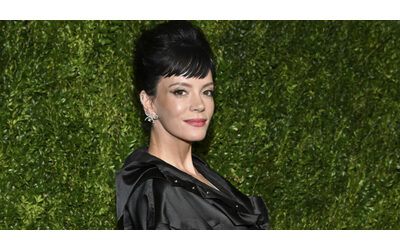 Ho difficolt economiche per il divorzio Ho dovuto fare un disco per soldi e mantenere due figli Il mio ex marito Era infedele Lily Allen vuota il sacco