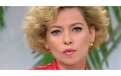 Io non ti ho fatto nessuna domanda Maria Grazia quando Enrica Bonaccorti svent la truffa del Cruciverbone a Non la Rai Uno dei capi mi disse Queste cose non fanno bene alla tv