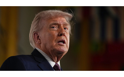 Iran NYT Trump valuta il cambio di regime stile Venezuela Il tycoon Navi Usa verso Teheran spero di non doverle usare