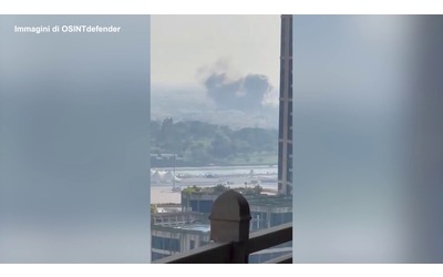 Israele bombarda il vertice dei leader di Hamas a Doha le immagini dell attacco