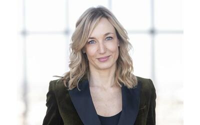 Laura Burdese la nuova ceo di Bulgari per la prima volta una donna alla guida della Maison ecco chi la manager italiana