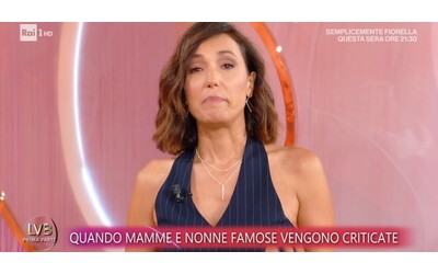 Massacrata di critiche quando sono tornata in tv dopo il parto Mi dicevano Stai a casa ad allattare tua figlia Caterina Balivo in lacrime a La volta buona