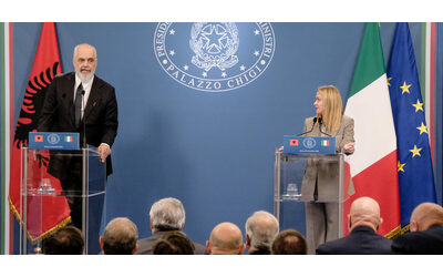 Meloni vede Rama: “I centri in Albania? Se non funzionano non è colpa mia”. Conte e Schlein: “Ha sprecato un miliardo”