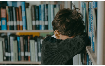 Mia madre mi ha abbandonato Quando sono tornato a casa dopo la scuola non c era nessuno Era completamente vuota donna arrestata con il compagno