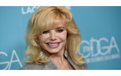 morta Loni Anderson  star  della  sitcom    WKRP a Cincinnati      Protagonista  sui giornali rosa per il matrimonio e il turbolento divorzio da Burt Reynold