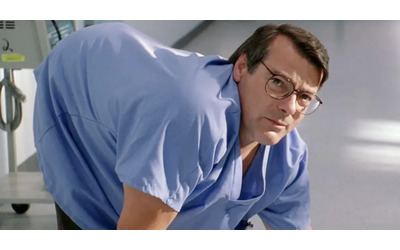 morto Rene Kirby l attore del film Amore a prima svista nato con la spina bifida So solo camminare sulle mani ma non mi sono mai considerato disabile