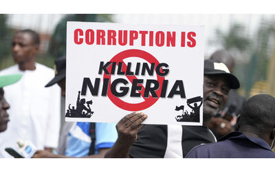 Nigeria estremismo islamico e abusi della polizia sui civili ma gli Usa approvano ugualmente vendite di armi per 346 milioni