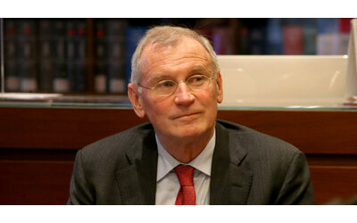 Referendum l ex giudice costituzionale Zanon guider il comitato della destra C anche la toga ultracattolica Rocchi