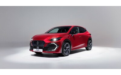 Renault Clio arriva la nuova generazione dell auto francese pi venduta di tutti i tempi