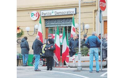 Sede del Pd a Chiavari vandalizzata la lettera anonima dei presunti autori Avevamo bevuto troppo
