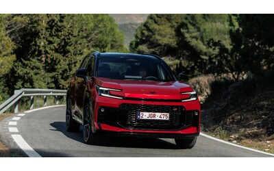 Toyota Rav4, la prova de Il Fatto.it – Ibrida con o senza spina, sempre una garanzia – FOTO