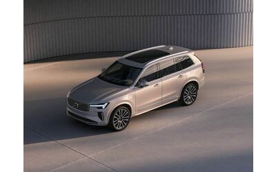 Volvo valuta un nuovo SUV di grandi dimensioni erede dell XC90