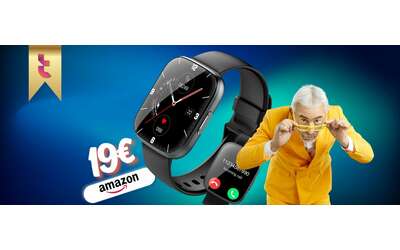 19 per avere uno smartphone da polso questo smartwatch un affare