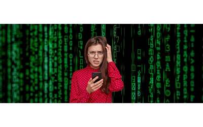 Aumentano gli attacchi su smartphone allarme sicurezza online