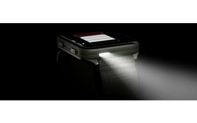 Garmin presenta Venu X1 smartwatch dal design ultrasottile e con torcia LED