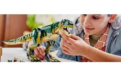 Il giocattolo LEGO T-Rex 3-in-1 è in OFFERTA su Amazon (-17%)