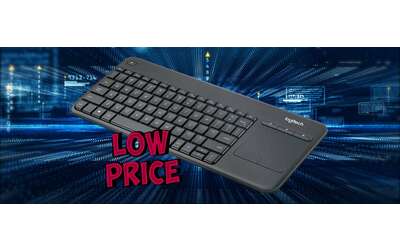 Logitech K400 Plus: tastiera wireless con mouse touch integrato a soli 41€