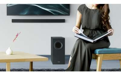 Sconto FUORI DI TESTA su Amazon per la POTENTE soundbar Panasonic 2 1 da 320W