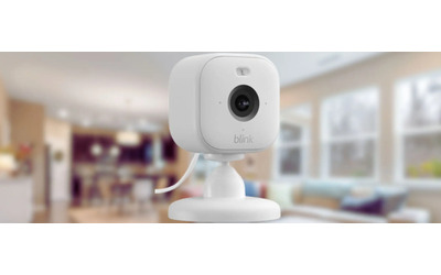 Solo 15 90 per la super videocamera Blink Mini 2 con luce LED sconto 55